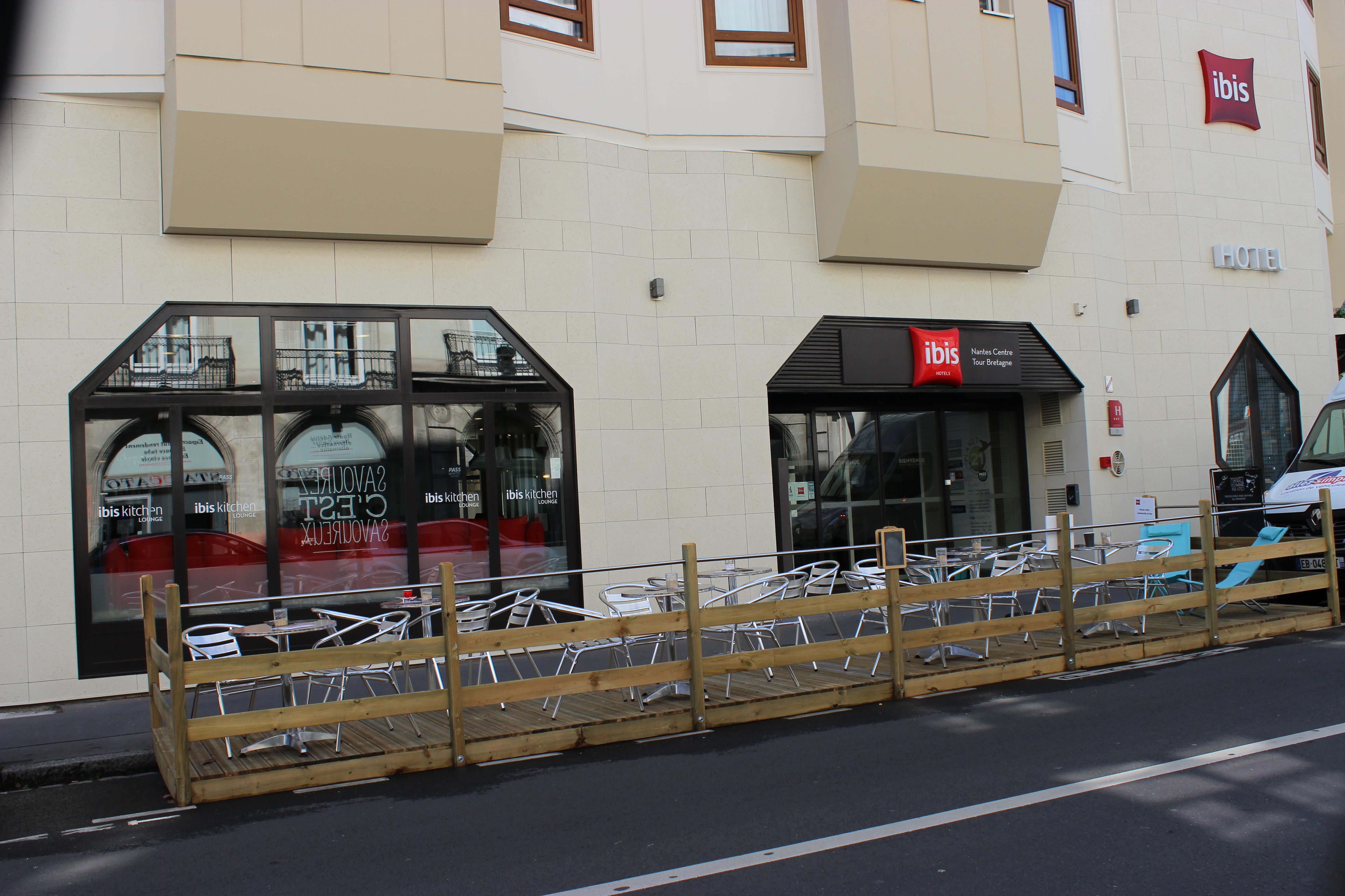 Ibis Nantes Centre Tour Bretagne Exterior foto