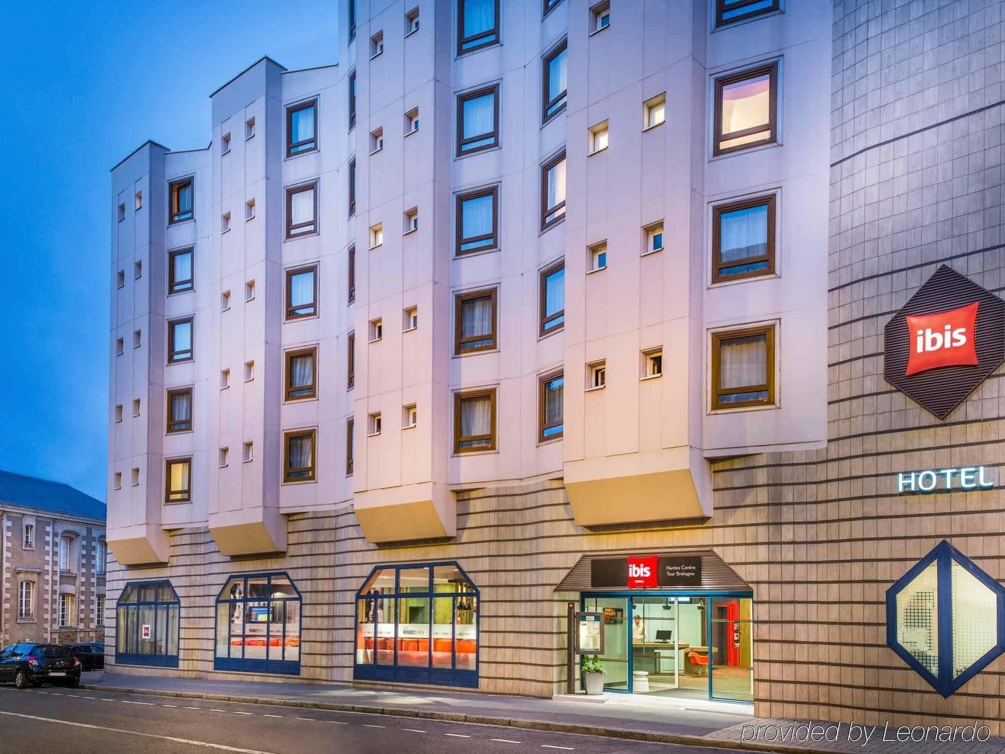 Ibis Nantes Centre Tour Bretagne Exterior foto